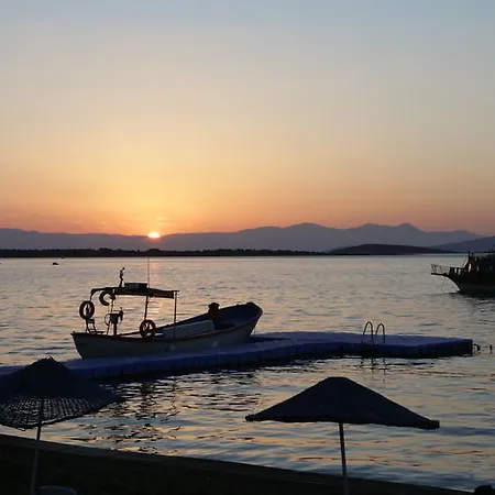 Medis Курортный комплекс Кешме