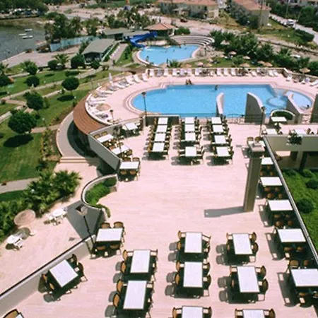 Complex Medis Çeşme