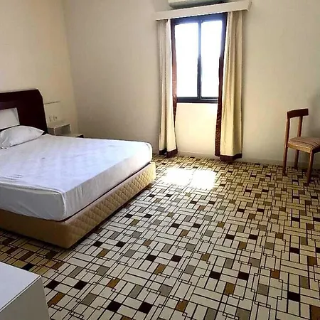 Üdülőközpont Medis 3*
