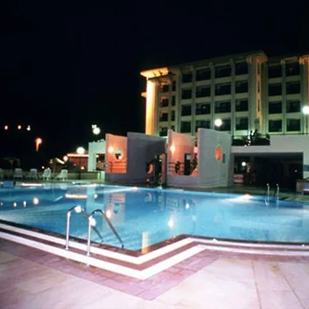Üdülőközpont Medis 3*